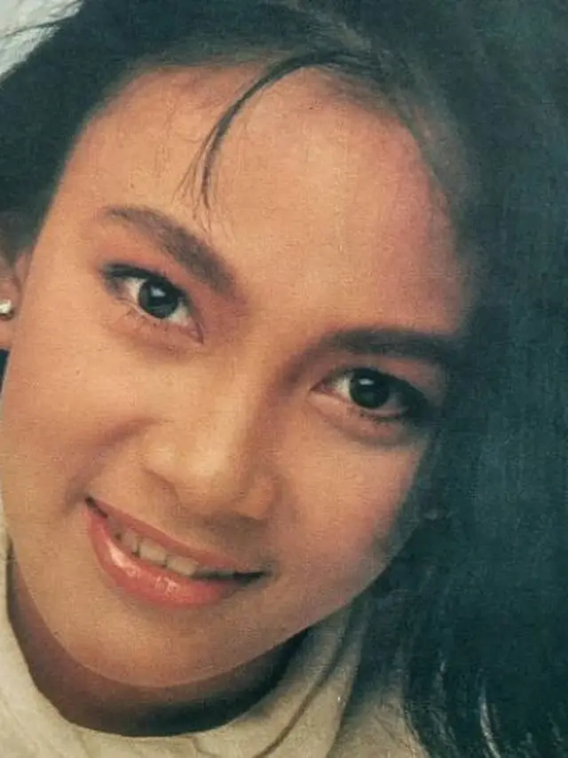 6 Potret Lawas Dian Nitami, Penampilannya Curi Perhatian