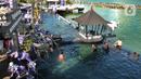 <p>Sejumlah wisatawan berendam di kolam air panas yang terletak di pinggir Danau Batur, Kintamani, Bangli, Bali, Rabu (04/03/20222). Kunjungan wisatawan domestik (Wisdom) ke Pulau Bali saat libur Lebaran 2022 terus meningkat. Per hari kedatangan wisdom rata-rata 40 ribu, dibandingkan sebelum lebaran berkisar 20 ribu per hari. (merdeka.com/Arie Basuki)</p>