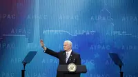 Wapres AS Mike Pence berpidato dalam konferensi Komite Hubungan Masyarakat Israel-AS di Washington (5/3). Mike Pence mengatakan akan mendukung solusi dua negara antara Palestina dan Israel. (Chip Somodevilla / Getty Images / AFP)