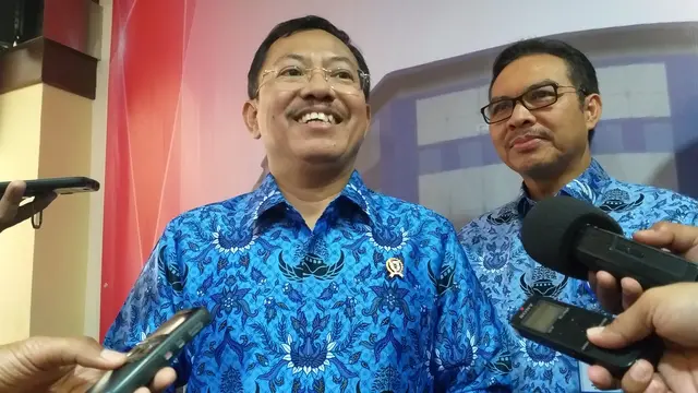Menkes Terawan dan Kepala BKKBN Hasto Wardoyo (Foto: Aditya Eka Prawira/Liputan6.com)