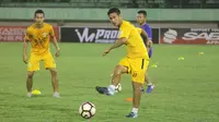 Indra Kahfi Banyak Belajar dari Pemain Muda Bhayangkara FC