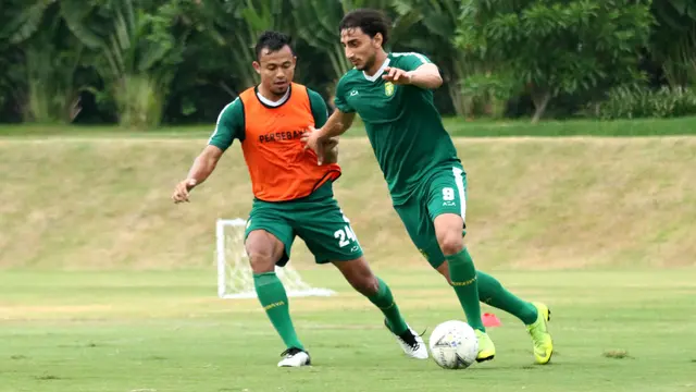 Latihan Persebaya Surabaya