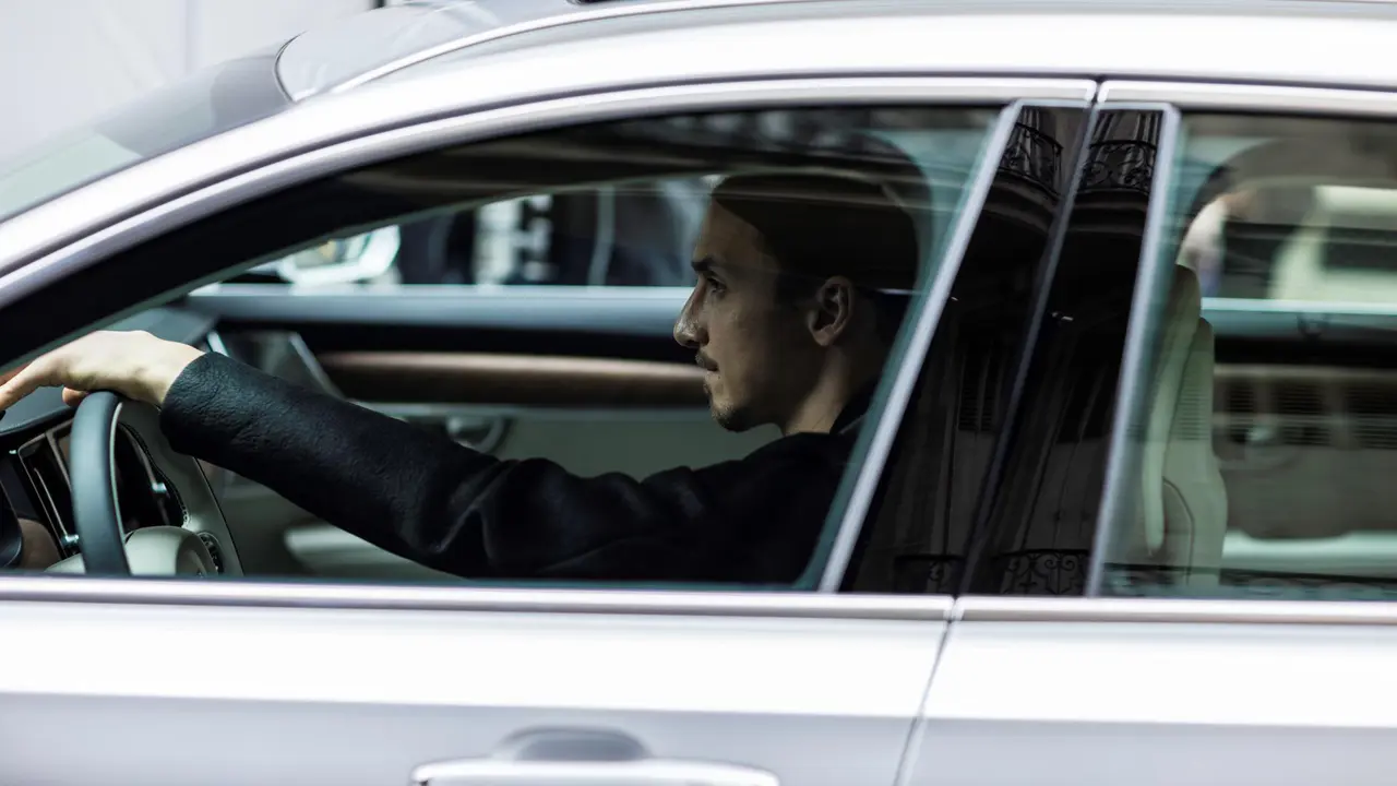 Volvo Tunjuk Ibrahimovic Jadi Brand Ambasador Station Wagon Mewah