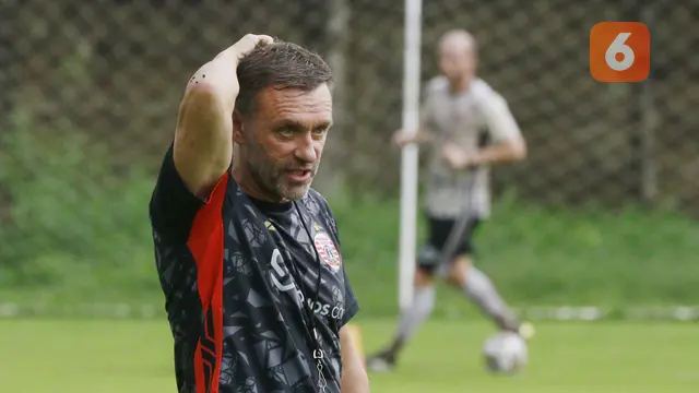 Foto: Persija Jakarta Geber Latihan Jelang Hadapi Persib Bandung di BRI Liga 1