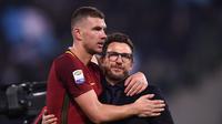 Pelatih AS Roma, Eusebio Di Francesco, menekankan dirinya sama sekali tak berminat menjual Edin Dzeko. (AFP/Filipo Monteforte)