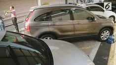KPK akan melelang puluhan mobil hasil sitaan yang diduga dibeli dari uang hasil korupsi pada Jumat 22 September 2017 di JCC, Senayan. 