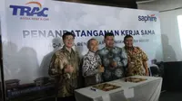 TRAC-Astra Rent a Car menandatangani perjanjian kerja sama dengan Saphire Longue, anak usaha Angkasa Pura Solusi, di Bandara Soekarno Hatta.