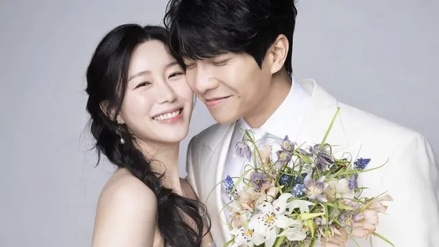 Pesona Lee Da In menikah dengan Lee Seung Gi