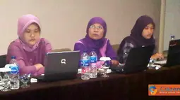 Sejumlah Aktivis hAM mengikuti pelatihan VUMP atau Video Untuk Memperjuangkan hak-hak Perempuan. Mereka dilatih untuk membuat Citizen Journalism. Mereka akan mengekspose isu-isu hak-hak perempuan secara adil, akurat dan seimbang melalui video.
