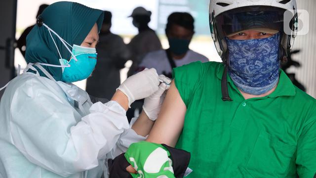 Dukung Program Pemerintah, Ribuan Mitra Driver Gojek Ikuti Vaksinasi