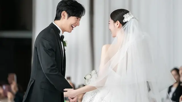 Lee Sang Yeob dan Istri (Instagram/sangyeob)