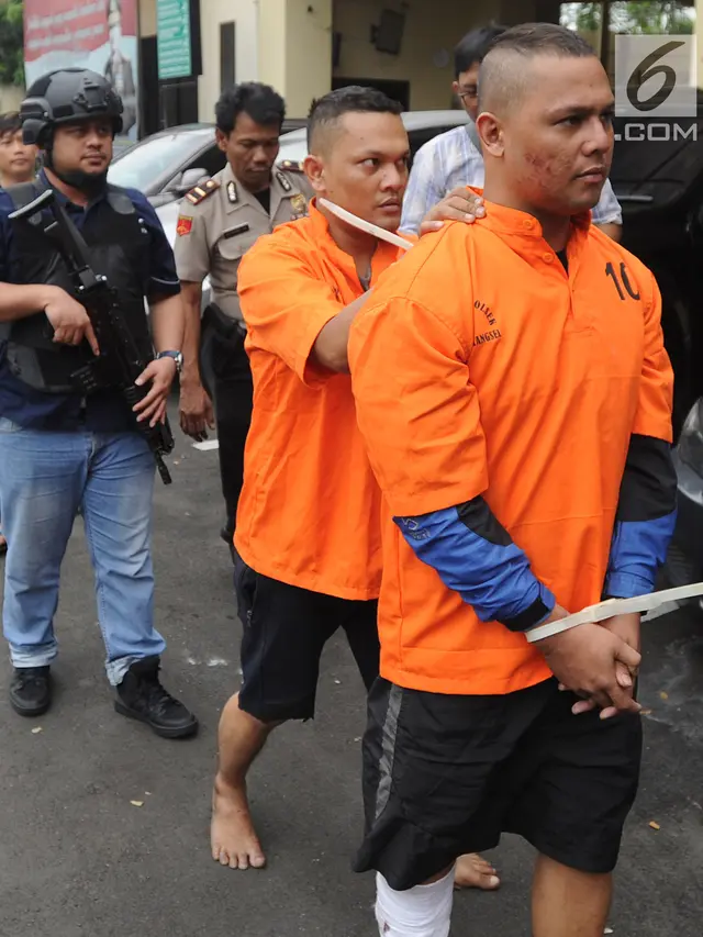 Pecahkan Kaca Mobil di 10 TKP, Finalis Indonesian Idol 2008 Dede Richo di Amankan Polisi
