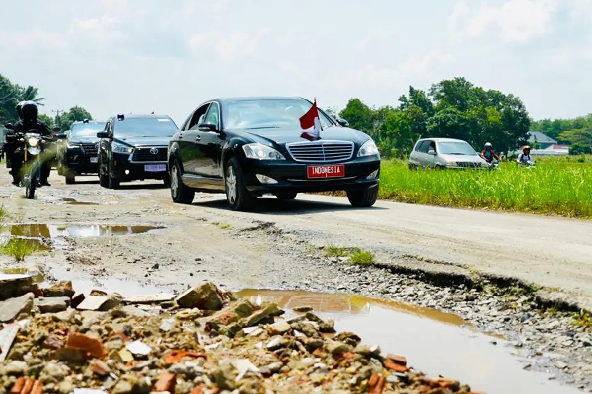 Seperti Ini Kondisi Ruas Jalan di Kabupaten Lampung Selatan saat Dilewati Presiden Jokowi