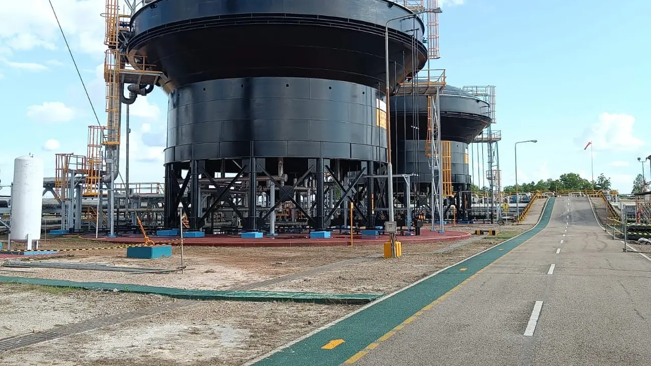 PT Pertamina Hulu Rokan (PHR) mampu memproduksi minyak rata-rata 160 ribu barel per hari, di atas produksi minyak saat dikelola Chevron. (Sulaeman/Liputan6.com)