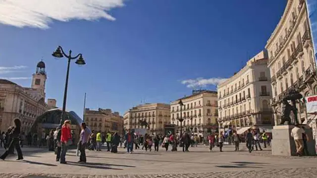 8 Tujuan Liburan di Spanyol yang Menarik dan Cantik 