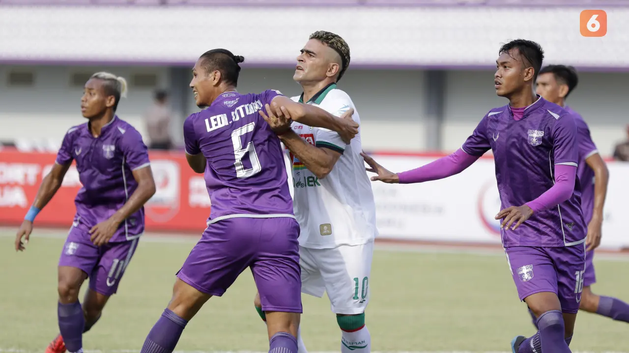 Persita Tangerang VS PSS Sleman