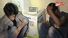 Kedapatan mencuri komputer jinjing atau laptop di salah satu rumah bernyanyi atau tempat karaoke di Makassar, Sulsel, dua pemuda babak belur dihakimi warga. Beruntung, polisi yang datang segera membawa keduanya ke Mapolsekta Makassar. 