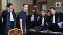 Thomas Lembong menilai surat dakwaan jaksa terkait persoalan yang menyangkut dugaan kerugian keuangan negara dalam perkara ini menjadi semakin tidak jelas. (Liputan6.com/Angga Yuniar)