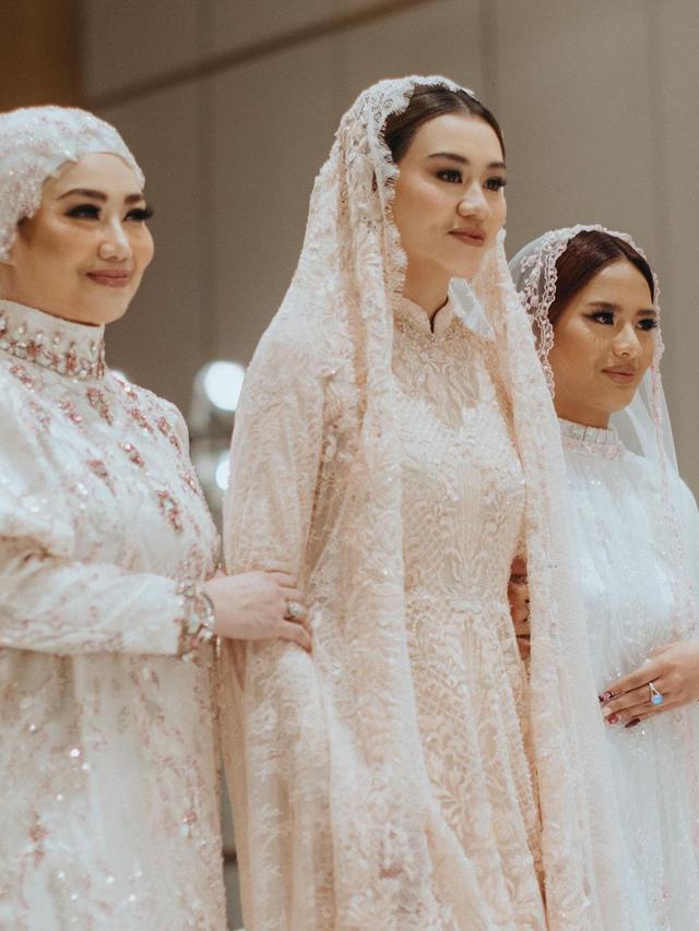 8 Tampilan Zahwa Massaid Saat Siraman dan Pengajian Aaliyah Massaid yang Disebut Mirip Banget Reza Artamevia di Masa Muda