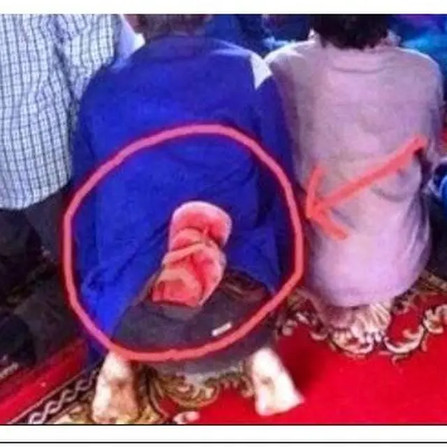 5 Potret Cara Orang Amankan Sandal Jepit Ini Bikin Geleng Kepala