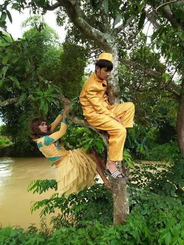 6 Prewedding Unik Tema 'Back To Nature' Ini Gokil Banget