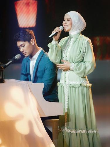 Rizky Billar dan Lesti Kejora. (Foto: Dok. Instagram @lestykejora)