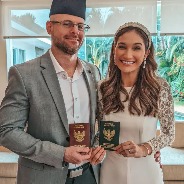 6 Momen Akad Nikah Andrea Georgina dengan Pria Bule, Digelar Sederhana