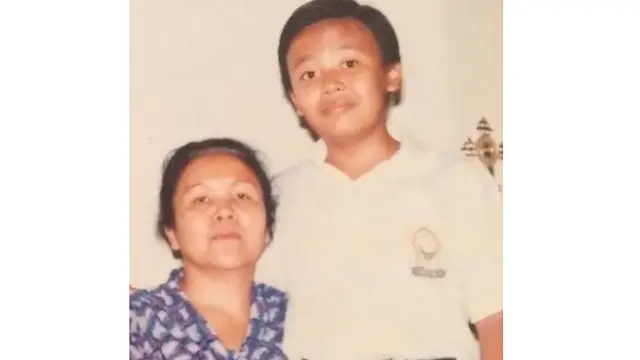 Genap 47 Tahun, Ini 7 Potret Lawas Ari Lasso yang Curi Perhatian