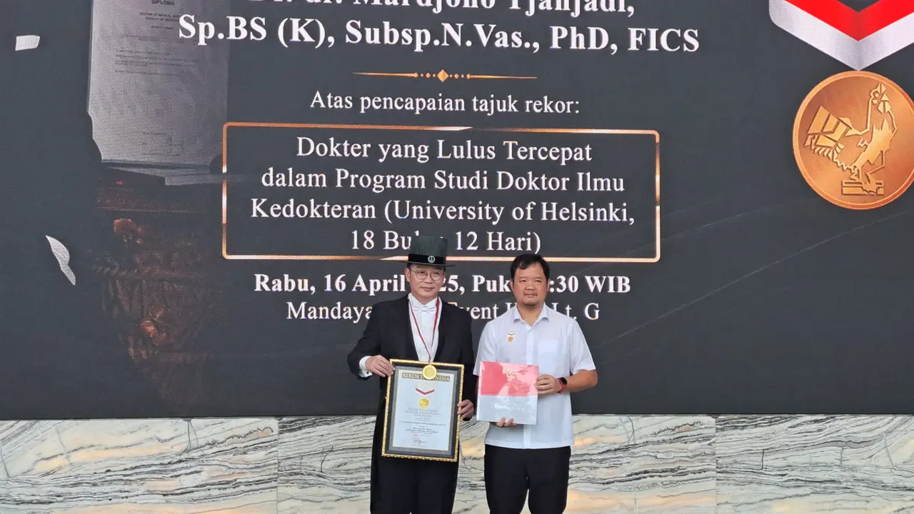 Dokter Saraf Asal Indonesia Pecahkan Rekor MURI Sebagai Dokter Tercepat Selesaikan Doktoral di Finlandia