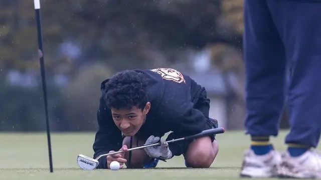aru Main 3 Ronde Seumur Hidup, Remaja Asal New Zealand Menang Turnamen Golf Nasional