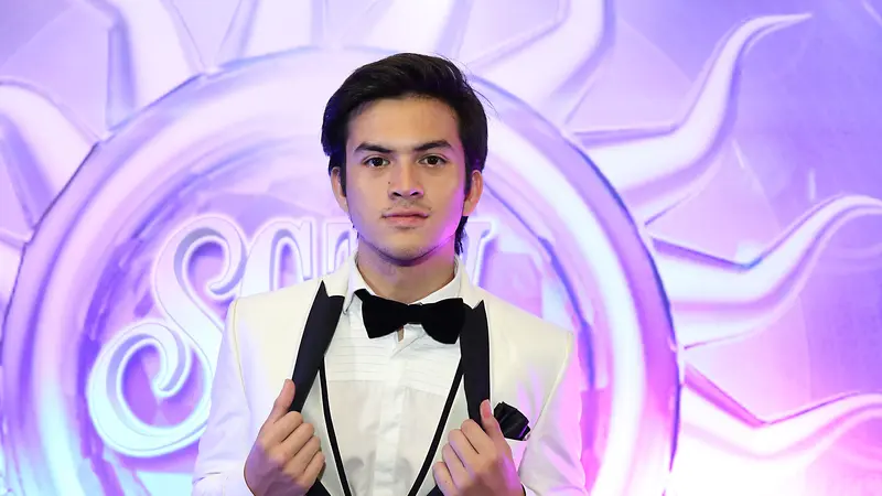 Rizky Nazar di SCTV Award 2015