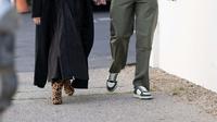 Singer Sia and reality TV star Harry Jowsey were spotted getting cozy in Los Angeles, sparking speculation of a new relationship following Sia's divorce.