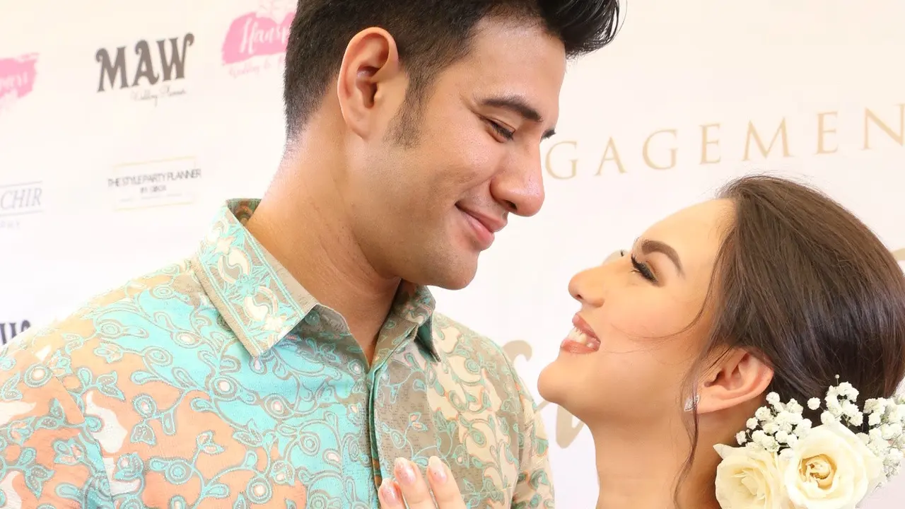 [Fimela] Ammar Zoni dan Irish Bella