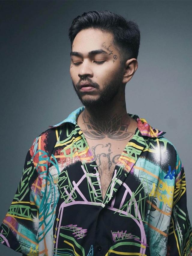 7 Artis Pria Ini Punya Tato Wajah dan Nama Istri di Tubuh, Bukti Rasa Cinta