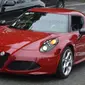 Alfa Romeo 4C Quadriofoglio Verde/Stradale memiliki output tenaga 30 HP lebih besar dari 4C versi standar.