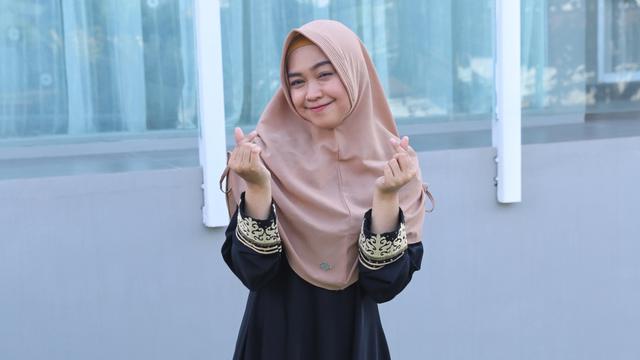 6 Fakta Konflik Ria Ricis Dan Istri Zikri Daulay Singgung Tak Punya Attitude Showbiz Liputan6 Com