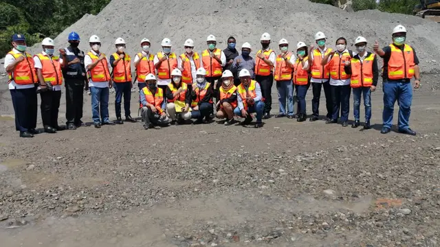 Peluncuran tailing sebagai material pembangunan infrastruktur di Papua
