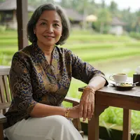 Model Gelang Emas Rantai Klasik untuk Usia 50 Tahun ke Atas (Foto: Gemini AI)