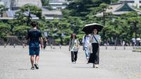 Pemerintah mengeluarkan peringatan sengatan panas untuk 20 dari 47 prefektur di Jepang, terutama di bagian timur dan barat daya, yang berdampak pada puluhan juta orang. (Richard A. Brooks / AFP)