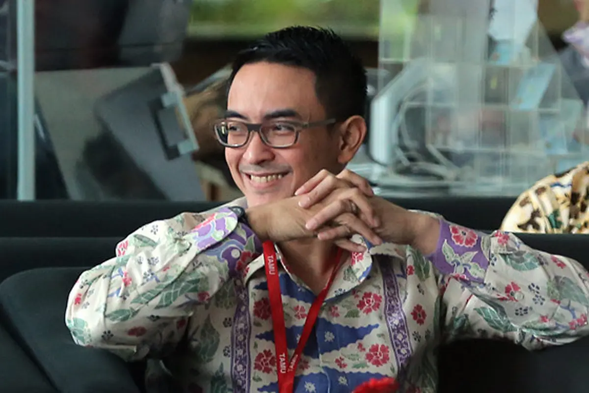 [Bintang] Zumi Zola
