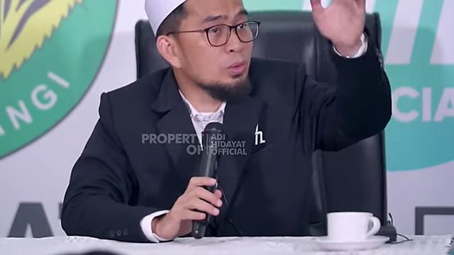 Ustadz Adi Hidayat (SS. YT. Adi Hidayat Official)