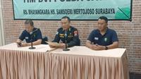 Tim DVI korban ponpes al khoziny roboh (Liputan6.com/Dian Kurniawan)