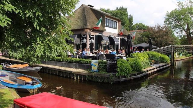 Keindahan Giethoorn (sumber:businessinsider)