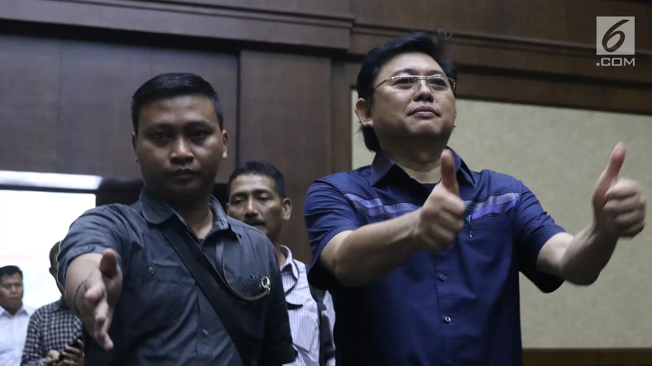 Halangi Penyidikan KPK, Advokat Lucas Jalani Sidang Dakwaan