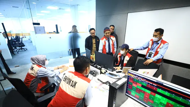 Otoritas Jasa Keuangan (OJK) menggeledah kantor PT MASI di kawasan Sudirman Central Business District, Jakarta, pada Rabu, (4 maret 2026). (Dok OJK)