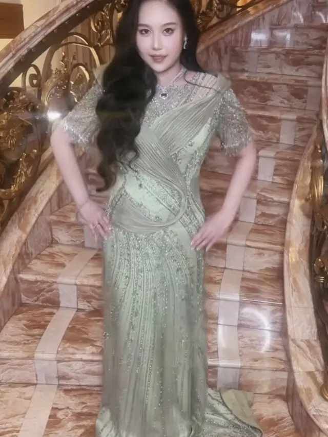 Gaya Old Money Sisca Kohl  saat Sangjit Jessica Jane. [@siscakohl]