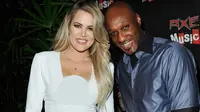 Lamar Odom dan Khloe Kardashian (E!)