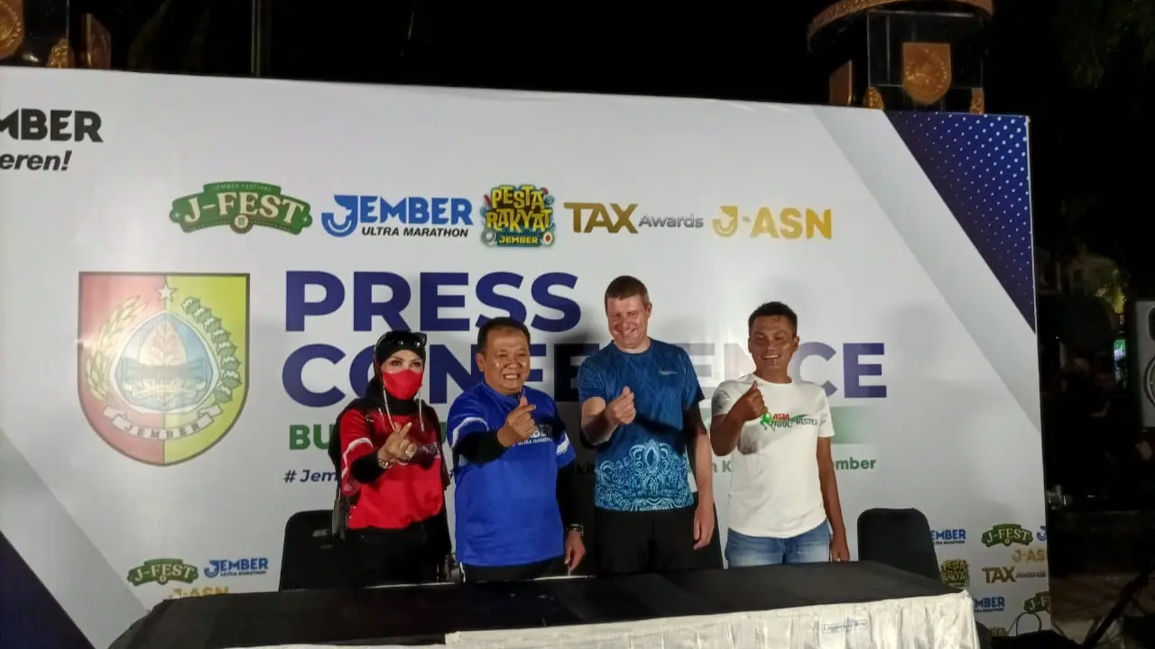 Jumpa pers yang digelar bupati Jember, Hendy Siswanto bersama CEO Asia Trail Master, Kris Van De Velde. (Istimewa)