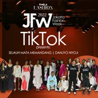 Kolaborasi TIKTOK dan Desainer Lokal | JFW 2022