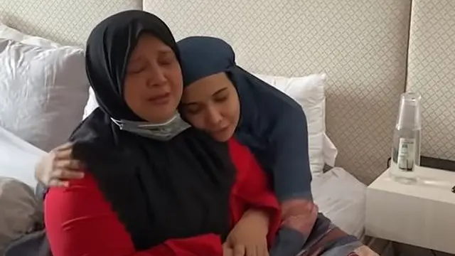 6 Momen Haru Zaskia Sungkar Umumkan Kehamilan, Dihiasi Tangis Bahagia Keluarga